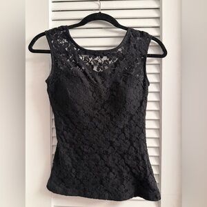 XOXO Vintage Y2K Stretch Lace Sleeveless Shirt, Sheer Upper Slight Molded Cups M